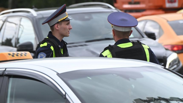 Начальника ГИБДД задержали в Петербурге за взятки